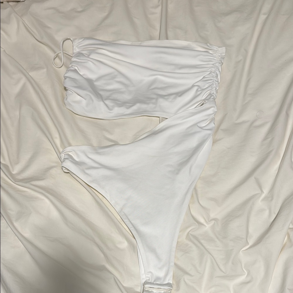 White One-Shoulder Bodysuit